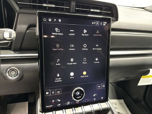 New 2027 GMC Terrain Elevation w/ LPO, Floor Liner Package FWD image 14