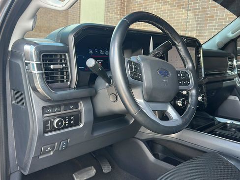 Certified 2024 Ford F250 Lariat AWD/4WD image 13