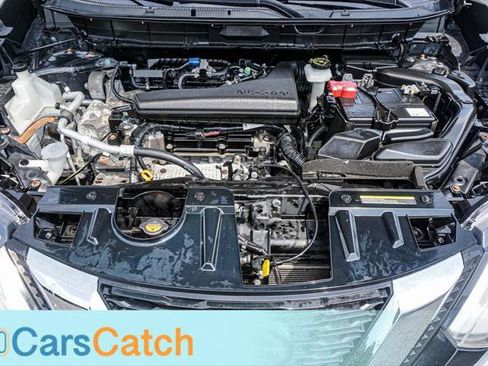 Used 2018 Nissan Rogue SV AWD/4WD image 39