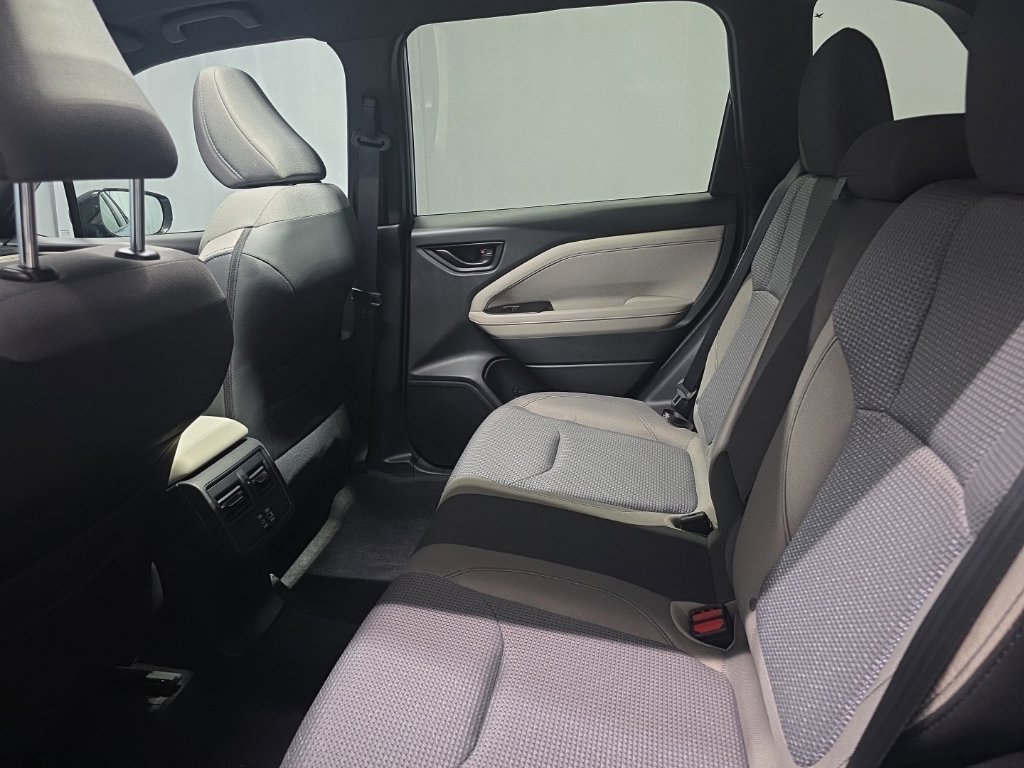 New 2026 Subaru Forester Premium AWD/4WD image 9