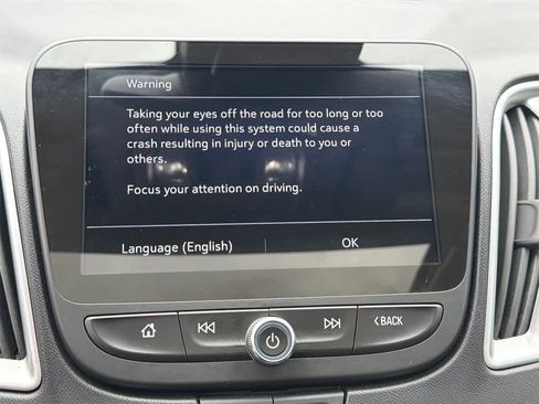 Used 2024 Chevrolet Malibu LT image 26