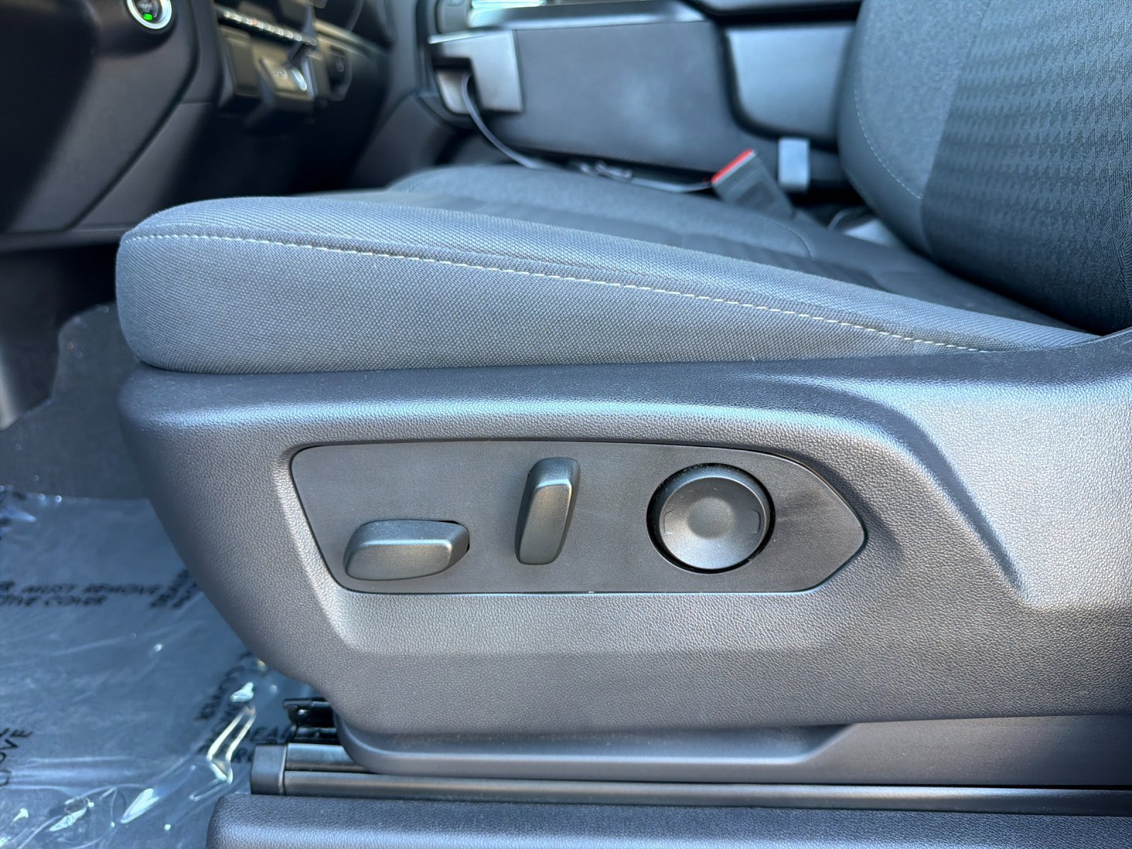 Used 2024 Chevrolet Silverado 1500 Custom RWD image 12