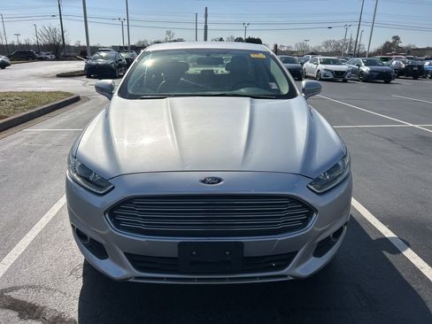 Used 2014 Ford Fusion SE w/ Equipment Group 502A image 10