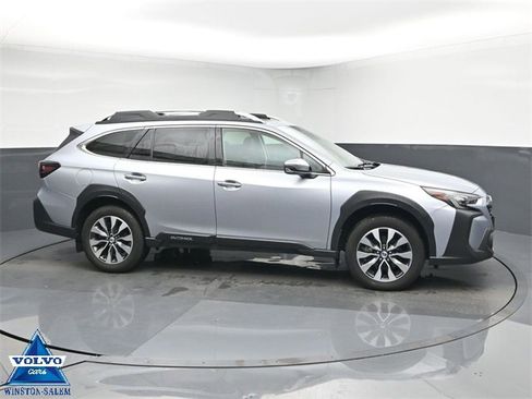 Used 2023 Subaru Outback Touring XT image 1