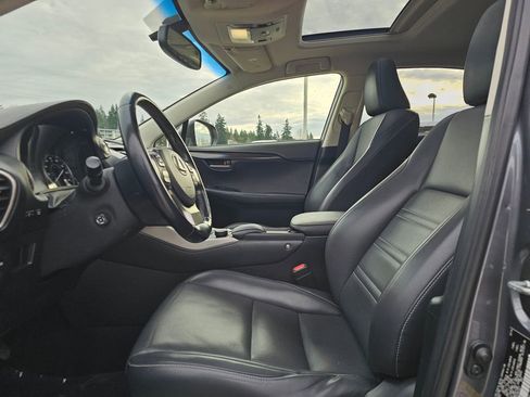 Used 2016 Lexus NX 200t 200t image 22