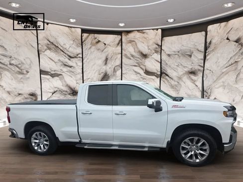Used 2019 Chevrolet Silverado 1500 LTZ AWD/4WD image 4