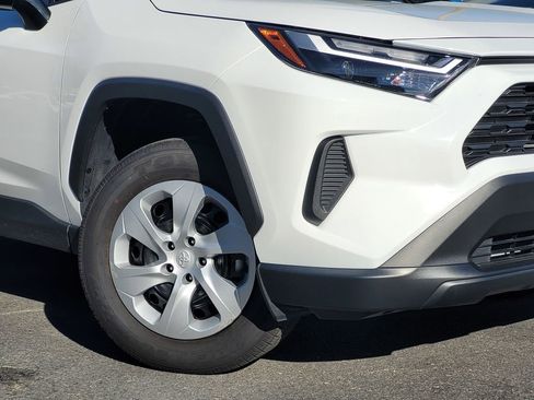 Used 2025 Toyota RAV4 LE image 4