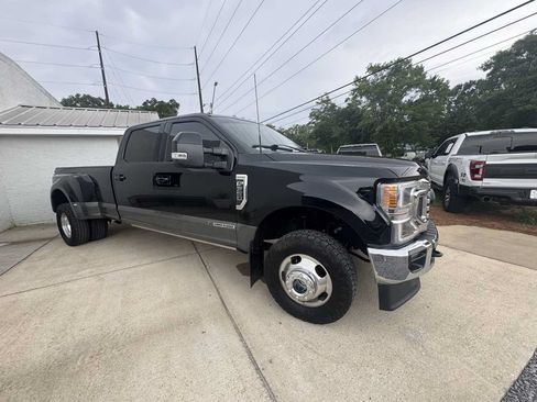 Used 2022 Ford F350 Lariat w/ Lariat Ultimate Package AWD/4WD image 4