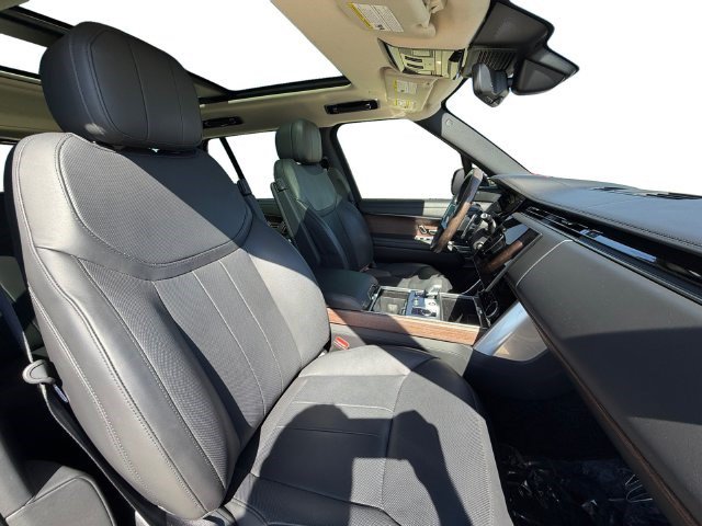 Used 2023 Land Rover Range Rover SE AWD/4WD image 16