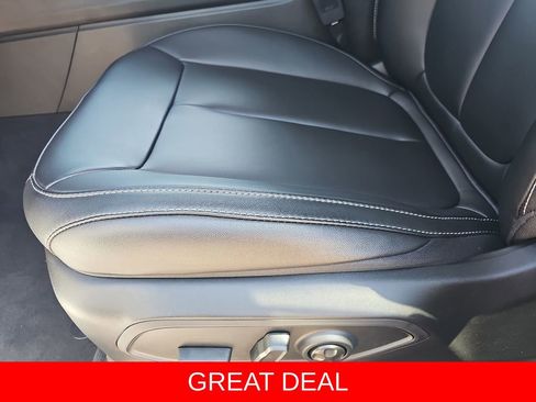 New 2025 Jeep Grand Cherokee L Limited w/ Luxury Tech Group II image 31
