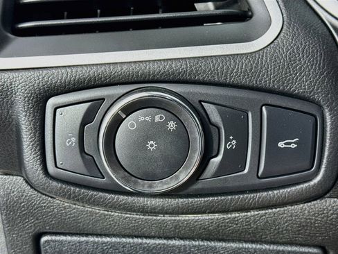 Used 2016 Ford Edge SEL w/ Equipment Group 201A FWD image 15