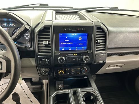 Used 2019 Ford F150 XL w/ Equipment Group 101A Mid AWD/4WD image 18