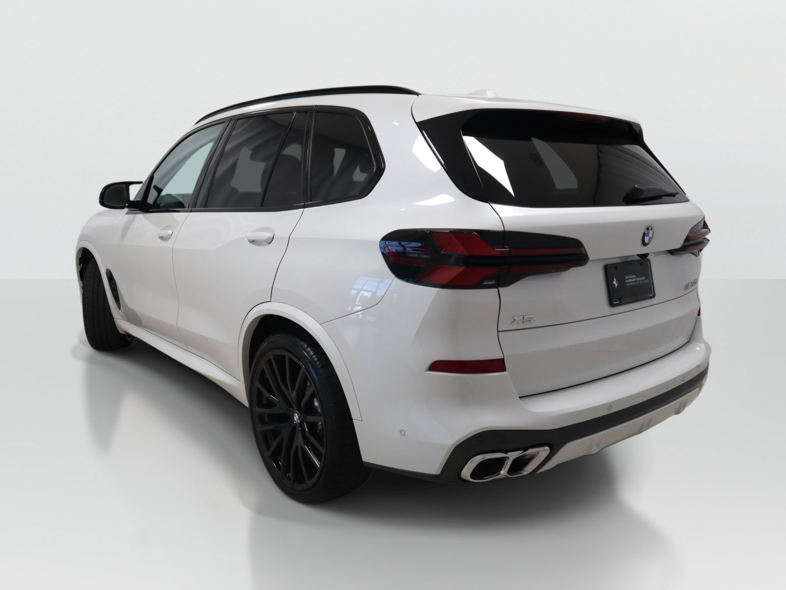 Used 2026 BMW X5 M60i AWD/4WD image 3