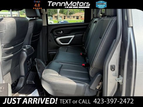 Used 2018 Nissan Titan PRO-4X w/ Pro-4x Convenience Package AWD/4WD image 13