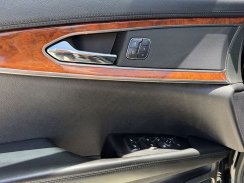 Used 2018 Lincoln MKX Reserve FWD image 7