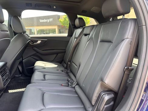 Used 2024 Audi Q7 3.0T Premium Plus image 16