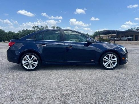 Used 2011 Chevrolet Cruze LTZ w/ RS Package FWD image 3