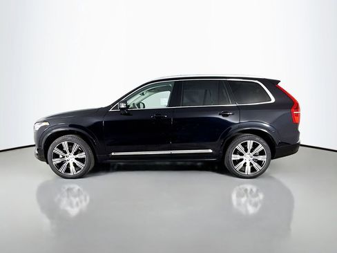 Certified 2023 Volvo XC90 B6 Ultimate w/ Protection Package Premier AWD/4WD image 4