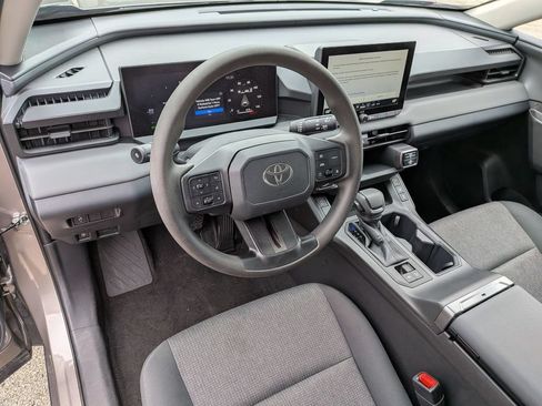 Used 2026 Toyota RAV4 LE AWD/4WD image 16