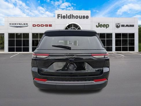 New 2026 Jeep Grand Cherokee L 4WD image 10