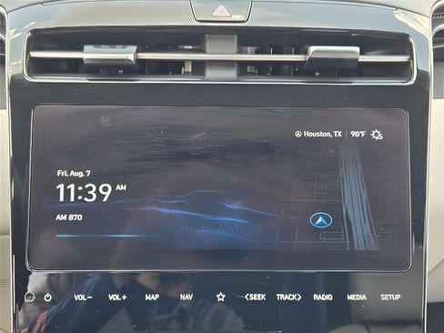 Used 2023 Hyundai Tucson Limited w/ Cargo Package AWD/4WD image 14