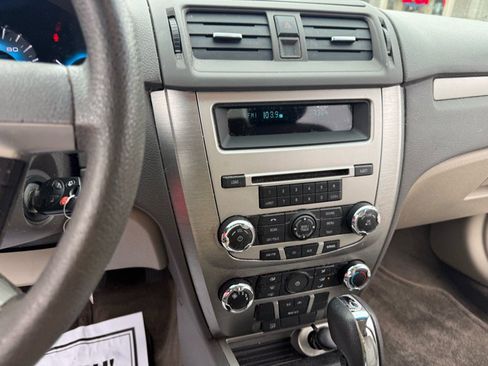 Used 2012 Ford Fusion SE image 19