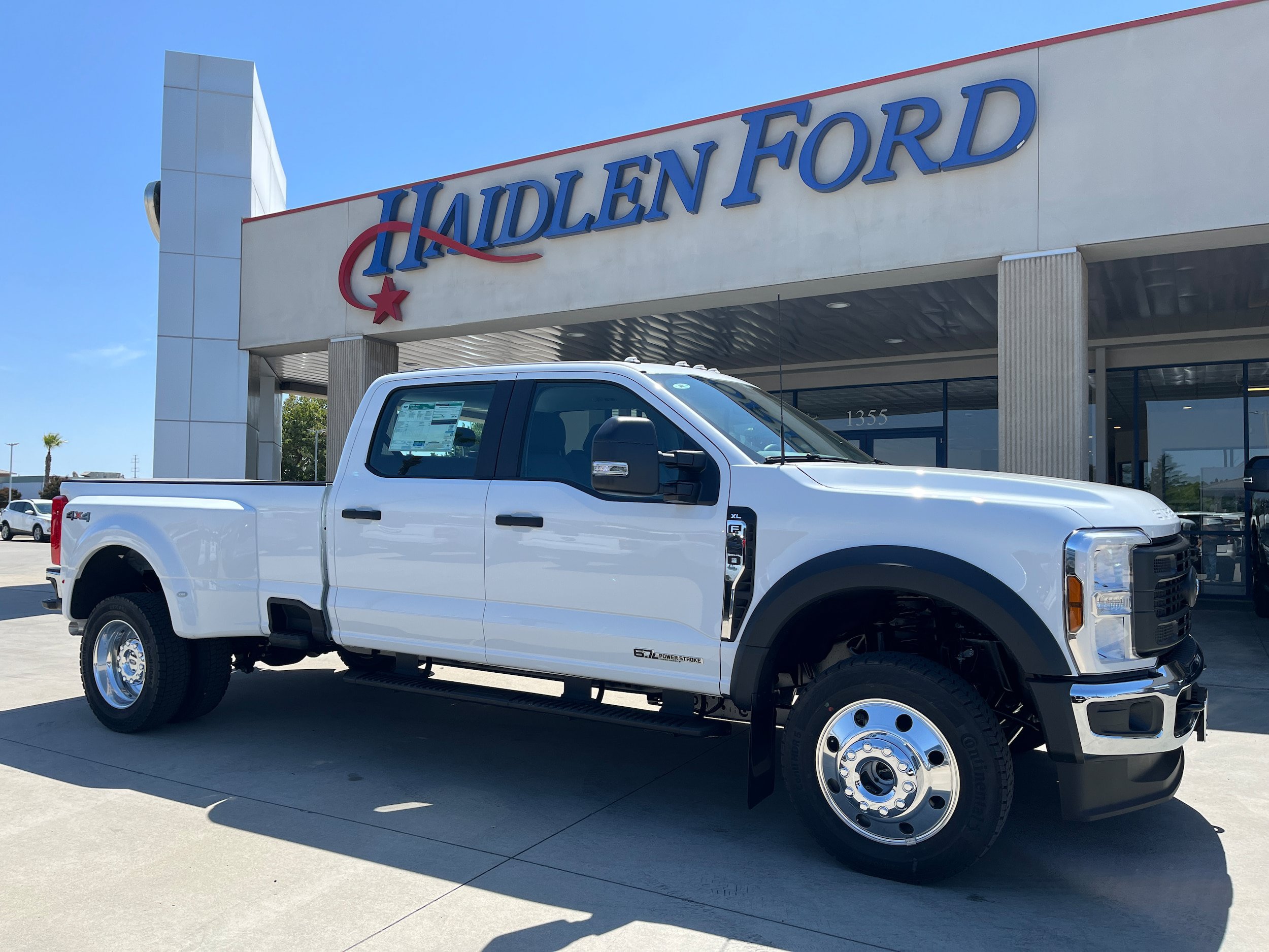 New 2026 Ford F450 XL w/ XL Chrome Package AWD/4WD image 1