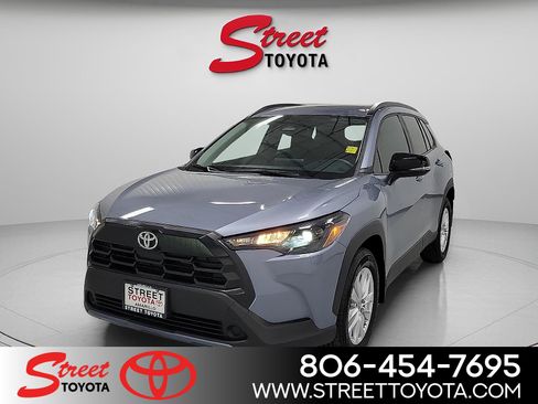 Certified 2026 Toyota Corolla Cross LE FWD image 1