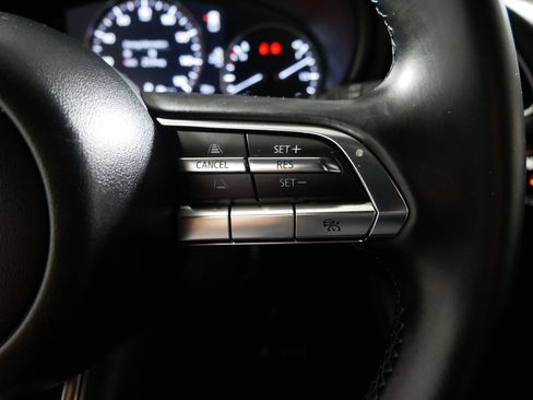 Used 2023 MAZDA MAZDA3 s image 28