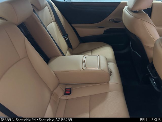 Used 2025 Lexus ES 300h w/ Premium Package FWD image 14