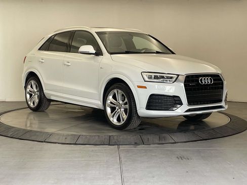 Used 2018 Audi Q3 2.0T Premium Plus w/ Premium Plus Package AWD/4WD image 9