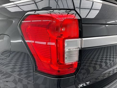 Certified 2022 Ford Expedition Max XLT AWD/4WD image 31