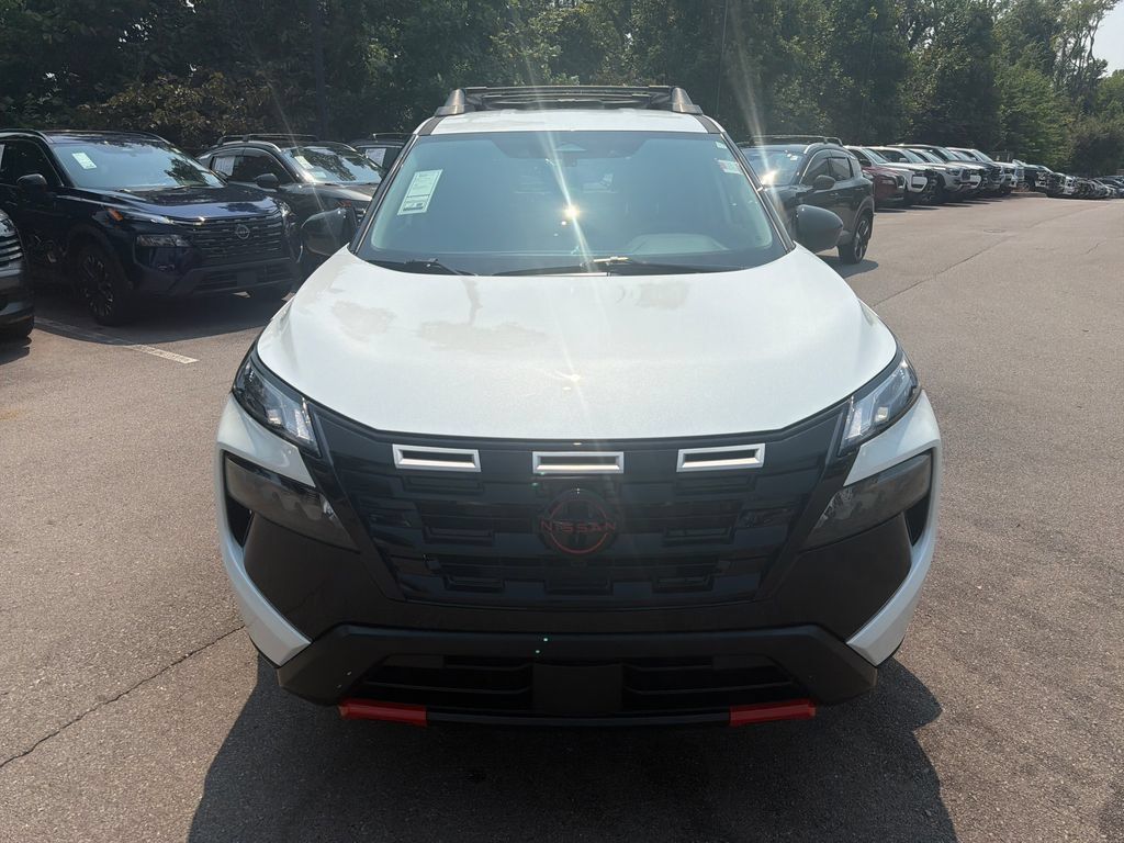 Certified 2026 Nissan Rogue SV AWD/4WD image 10