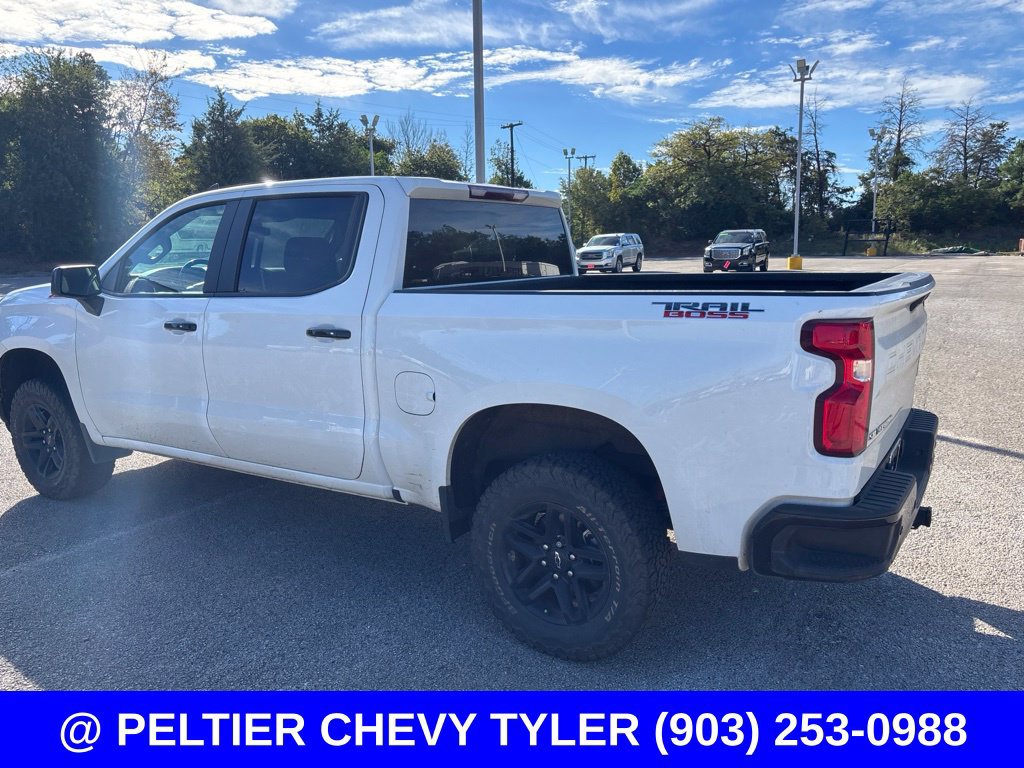 Used 2019 Chevrolet Silverado 1500 LT Trail Boss w/ Convenience Package AWD/4WD image 5