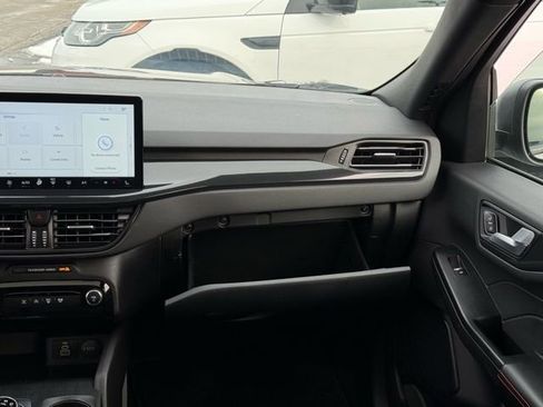 Used 2024 Ford Escape ST-Line w/ Tech Pack #1 image 29