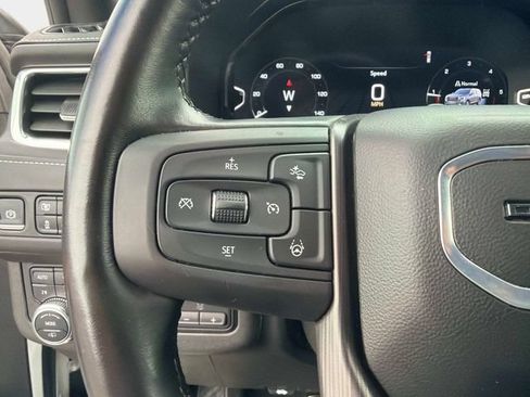 Used 2024 GMC Yukon Denali Ultimate AWD/4WD image 29