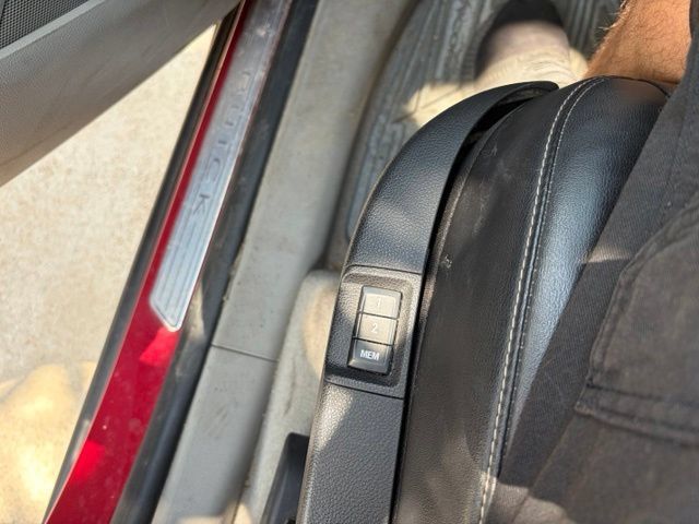 Used 2015 Buick Encore Leather FWD image 7