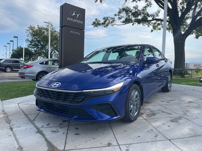 New 2025 Hyundai Elantra Blue