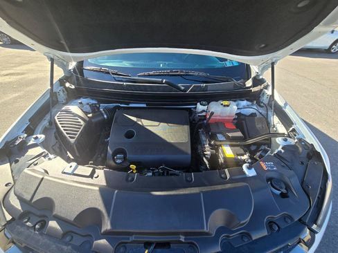 Used 2023 Chevrolet Traverse RS AWD/4WD image 22