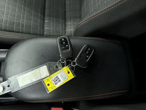 Used 2024 Honda HR-V Sport image 31