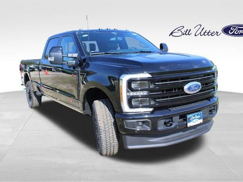 New 2026 Ford F350 Platinum image 2