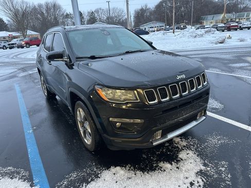 Used 2020 Jeep Compass Limited image 3
