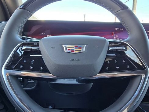New 2026 Cadillac Escalade Luxury w/ Touring Package AWD/4WD image 25