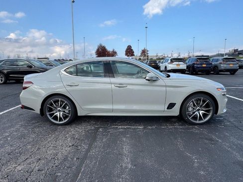 New 2026 Genesis G70 2.5T Prestige image 2