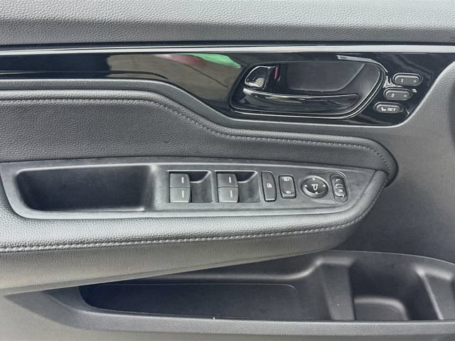 Certified 2024 Honda Odyssey Touring image 25