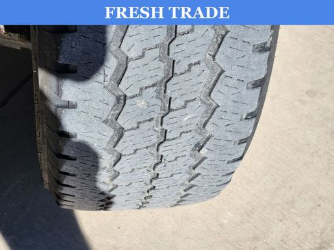 Used 2024 Ford F350 Lariat image 12