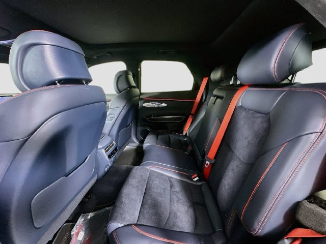 New 2027 Genesis GV70 3.5T Prestige AWD/4WD image 17