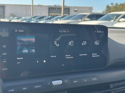 Used 2025 Kia K4 EX image 14