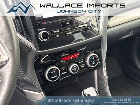 Certified 2023 Subaru Forester Limited image 28