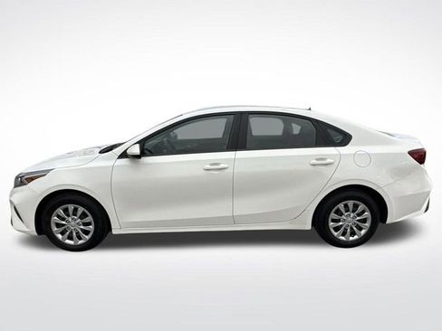 Certified 2024 Kia Forte LX image 2